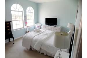 7681 MacKenzie Ct APT 523, Lake Worth, FL 33467, Sold 03/15/22