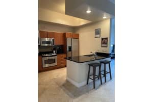 600 S Dixie Hwy APT 405, West Palm Beach, FL 33401, Sold 05/04/22