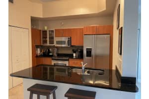 600 S Dixie Hwy APT 405, West Palm Beach, FL 33401, Sold 05/04/22