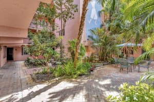 650 Tennis Club Dr APT 310, Fort Lauderdale, FL 33311, Sold 05/11/22