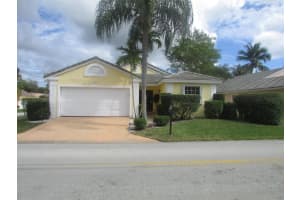 186 NW 48th Ave, Deerfield Beach, FL 33442, Sold 04/08/22