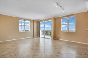 616 Clearwater Park Rd APT 1413, West Palm Beach, FL 33401, Sold 03/15/22