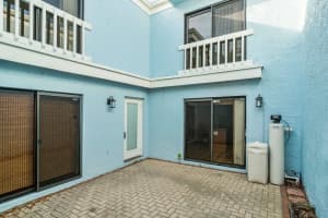 1010 NE 8th Ave #23d, Delray Beach, FL 33483, Sold 08/19/22