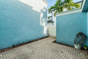 1010 NE 8th Ave #23d, Delray Beach, FL 33483, Sold 08/19/22