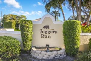 2801 Maplewood Dr, Greenacres, FL 33415, Sold 03/31/22