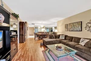 7270 Ashford Pl APT 402, Delray Beach, FL 33446, Sold 08/09/22