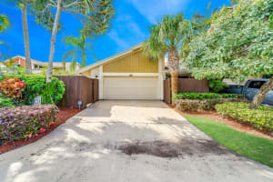 7514 Sierra Dr E, Boca Raton, FL 33433, Sold 03/25/22