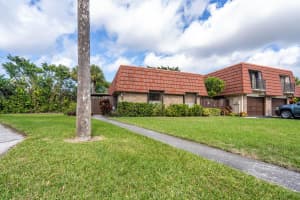 8252 Boca Rio Dr, Boca Raton, FL 33433, Sold 03/31/22