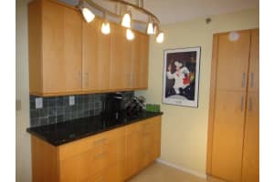 3420 S Ocean Blvd 8 s, Highland Beach, FL 33487, Sold 05/23/22