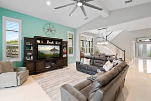 8315 Grand Prix Ln, Boynton Beach, FL 33472, Sold 04/26/22