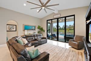 8315 Grand Prix Ln, Boynton Beach, FL 33472, Sold 04/26/22