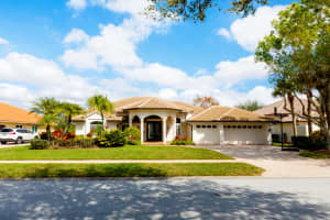 5027 SW Hammock Creek Dr, Palm City, FL 34990, Sold 03/22/22