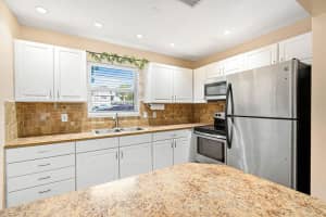 10821 N Military Trl APT 1, Palm Beach Gardens, FL 33410, Sold 03/15/22