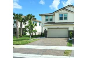 4326 Veleiros Ave, Lighthouse Point, FL 33064, Sold 04/01/22