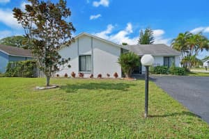 5621 Teakwood Rd, Lake Worth, FL 33467, Sold 03/28/22