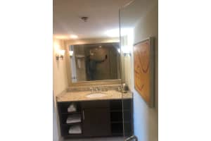 2670 E Sunrise Blvd #1015, Fort Lauderdale, FL 33304, Sold 05/01/22