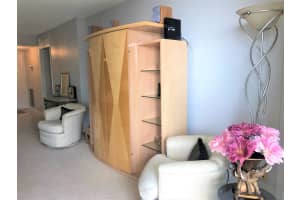3400 N Ocean Dr, Riviera Beach, FL 33404, Sold 03/18/22
