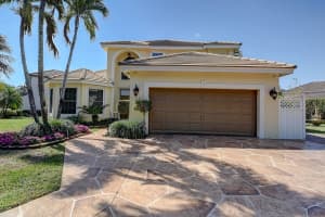 17 Lawrence Lake Dr, Boynton Beach, FL 33436, Sold 03/10/22