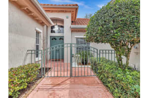 6334 NW 23rd Rd, Boca Raton, FL 33434, Sold 03/18/22