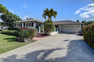 15 Harbour Dr N, Boynton Beach, FL 33435, Sold 06/24/22