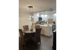 604 6th Ln, Palm Beach Gardens, FL 33418, Sold 04/22/22