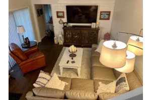 604 6th Ln, Palm Beach Gardens, FL 33418, Sold 04/22/22