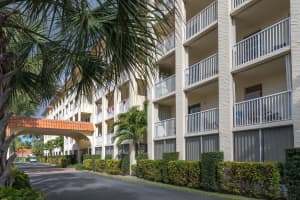 951 De Soto Rd APT 427, Boca Raton, FL 33432, Sold 04/22/22