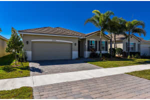 2090 NW Golden Oak Trail, Jensen Beach, FL 34957, Sold 03/11/22