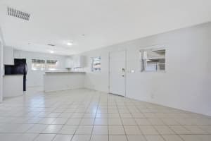 506 Sandpiper Cir Ln, Delray Beach, FL 33445, Sold 03/23/22