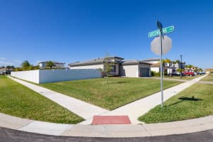 12504 NW Toblin Ln, Port St. Lucie, FL 34986, Sold 04/19/22