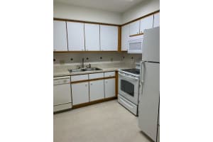 950 S Kanner Hwy e 24, Stuart, FL 34994, Sold 04/18/22