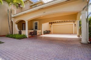 124 Via Catalunha, Jupiter, FL 33458, Sold 04/18/22