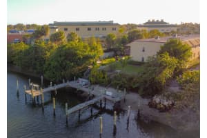 312 Southwind Dr APT 107, North Palm Beach, FL 33408, Sold 06/24/22