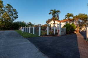 5610 Godfrey Rd, Pompano Beach, FL 33067, Sold 05/06/22