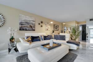 108 Paradise Harbour Blvd APT 104, North Palm Beach, FL 33408, Sold 05/31/22