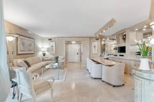 100 SE 5th Ave APT 306, Boca Raton, FL 33432, Sold 06/17/22