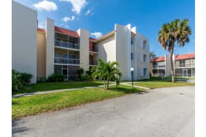 620 NW 13th St #18, Boca Raton, FL 33486, Sold 04/11/22