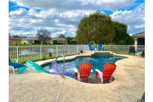 591 Waverly Cir, Port St. Lucie, FL 34983, Sold 04/11/22