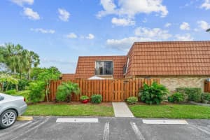 3117 San Fernando Dr 32 d, Delray Beach, FL 33445, Sold 04/15/22