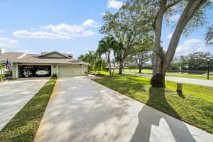 12959 SE Berwick Ct, Hobe Sound, FL 33455, Sold 03/29/22