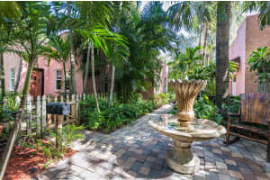 1404 Lake Ave, West Palm Beach, FL 33401, Sold 05/06/22
