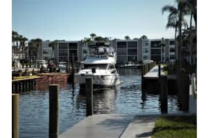 1950 SW Palm City Rd 13 203, Stuart, FL 34994, Sold 04/05/22