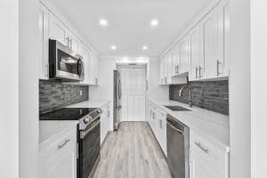 859 Jeffery St #609, Boca Raton, FL 33487, Sold 03/29/22