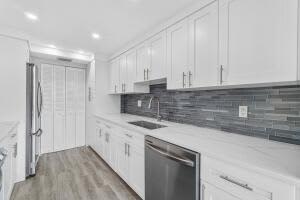 859 Jeffery St #609, Boca Raton, FL 33487, Sold 03/29/22