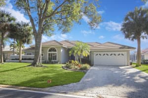 649 SW Lighthouse Dr, Palm City, FL 34990, Sold 03/11/22