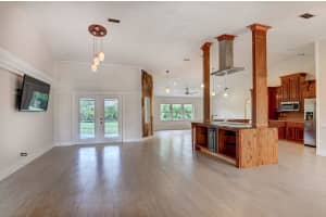 15576 86th Rd N, Loxahatchee, FL 33470, Sold 04/25/22