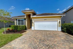 4827 Foxtail Palm Ct, Greenacres, FL 33463, Sold 03/24/22