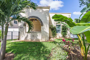 521 Ardmore Rd, West Palm Beach, FL 33401, Sold 04/14/22