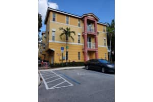 2048 Shoma Dr, West Palm Beach, FL 33414, Sold 03/23/22