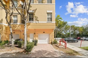 2048 Shoma Dr, West Palm Beach, FL 33414, Sold 03/23/22